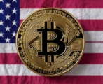 Senator Lummis Says Bitcoin Reserve Could Halt $35T US Debt Surge